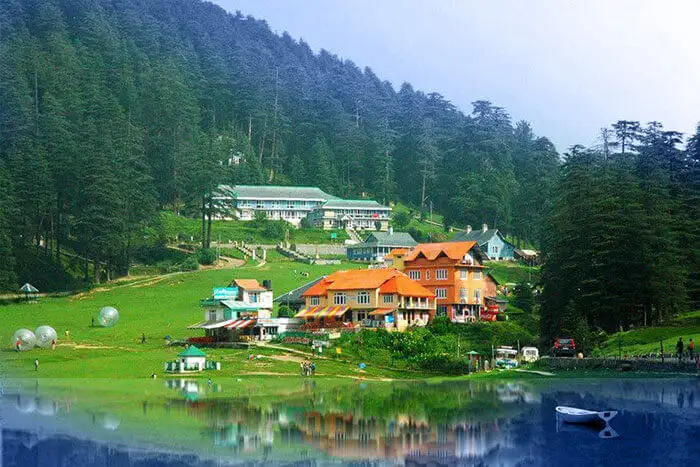 Luxury Cabs in Dalhousie